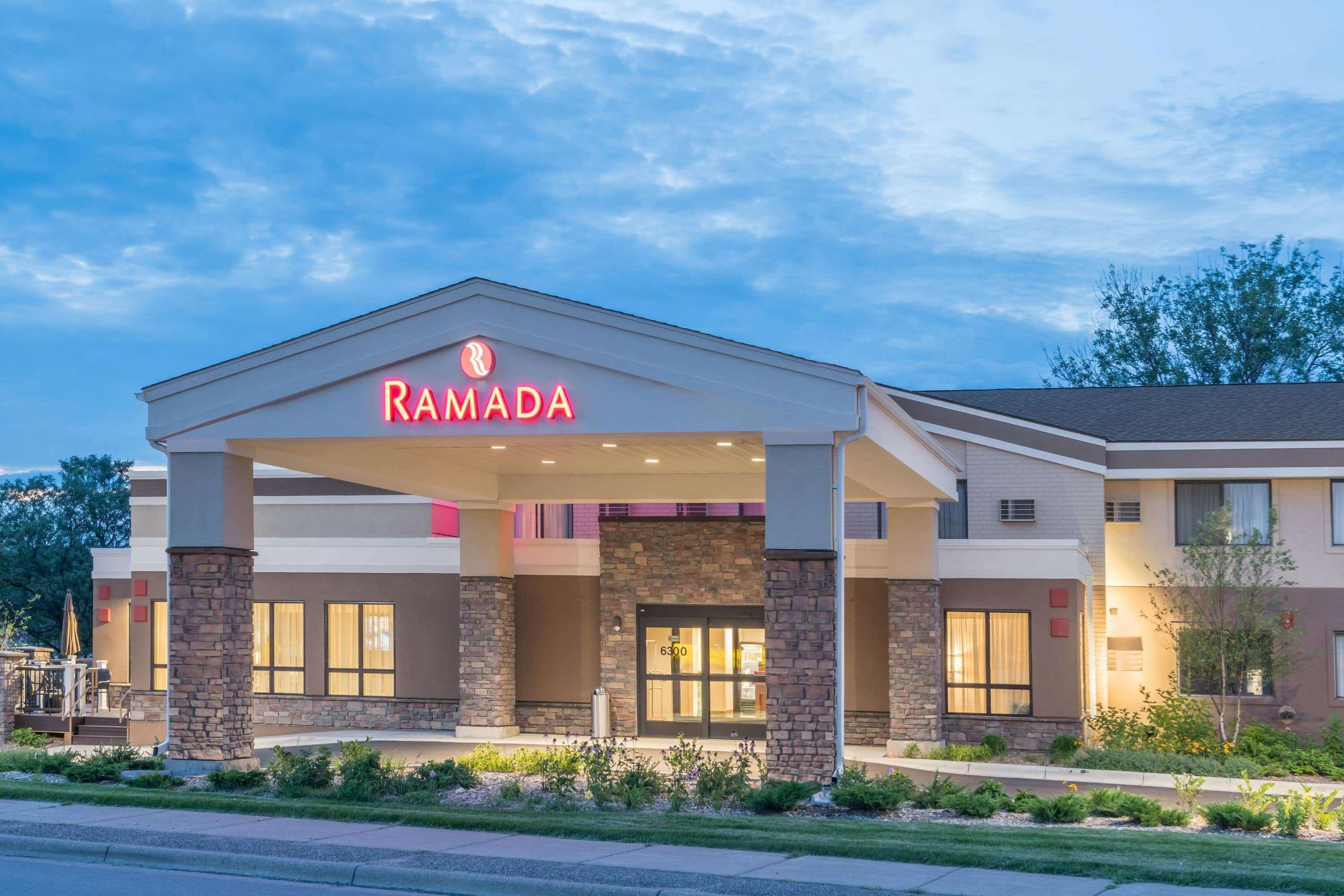 Ramada By Wyndham Minneapolis Golden Valley Kültér fotó