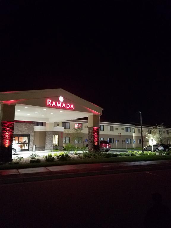 Ramada By Wyndham Minneapolis Golden Valley Kültér fotó